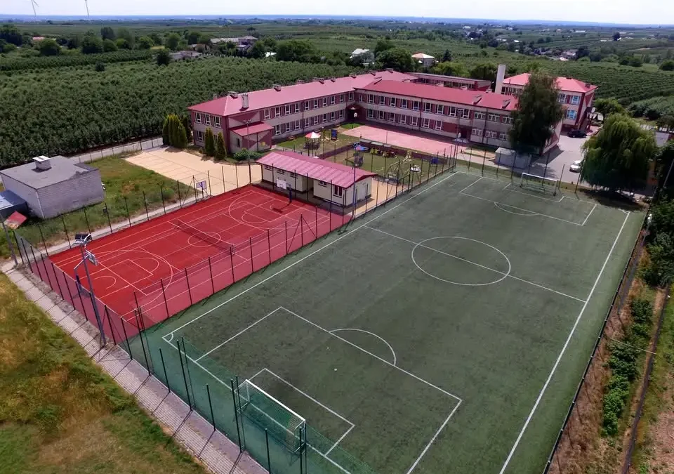 Publiczna Szkoła Podstawowa w Obrazowie z bardzo dobrymi wynikami egzaminu ósmoklasisty 2026