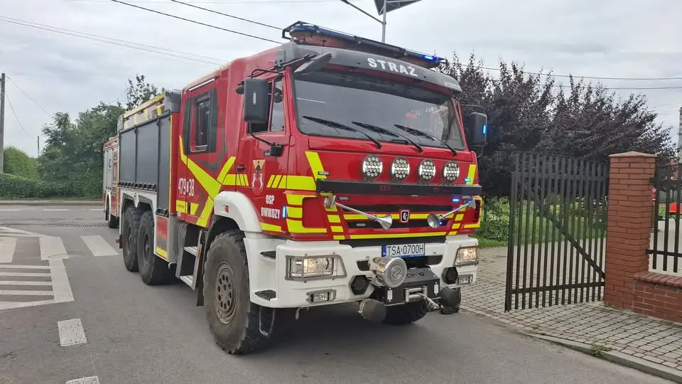Interwencja strażaków w Dwikozach: wyczuwalny zapach gazu w budynku przy Sandomierskiej