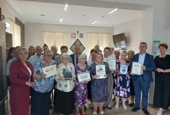 Narodowe Czytanie w ŚDS w Łoniowie – magia „Dziadów”