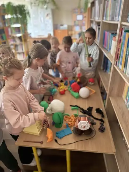 Dzień Technologiczny w sandomierskiej szkole – druk 3D i VR dla najmłodszych
