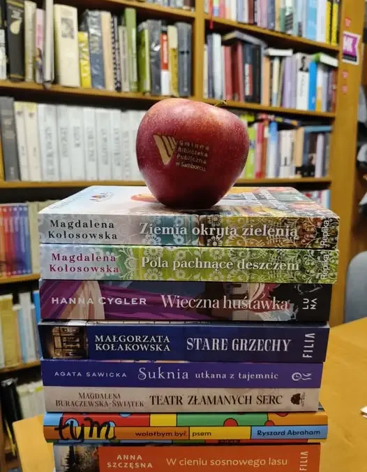 Jesienne nowości książkowe w Gminnej Bibliotece Publicznej w Samborcu