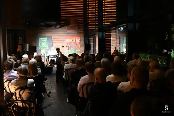 Andrzej Grabowski czytał Myśliwskiego w Galerii Widnokrąg
