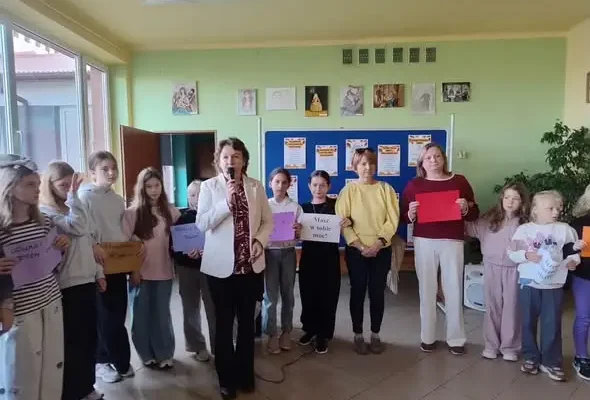 Obrazów: Tydzień Przeciwdziałania Przemocy Rówieśniczej w szkole podstawowej