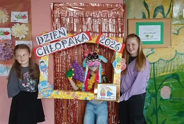 Dyskoteka z okazji Dnia Chłopaka w PSP Obrazów – muzyka, szacunek i dobre relacje