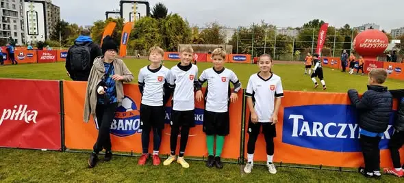 Finał wojewódzki Tarczyński Copa Kabanos w Kielcach z udziałem uczniów z Samborca