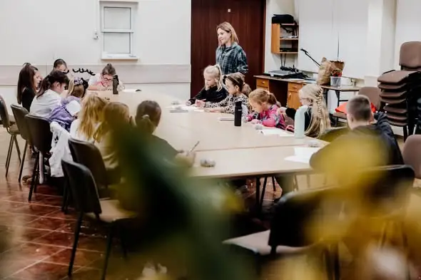 Noc Bibliotek w Gminie Łoniów: dzieci zostały Sowimi Detektywami